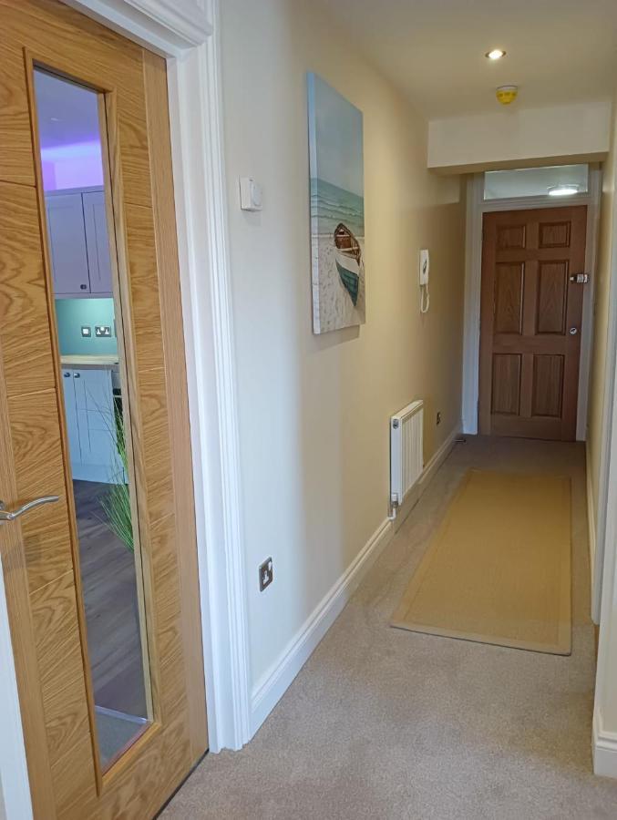 Barchester House Apartments Delux 索尔兹伯里 外观 照片